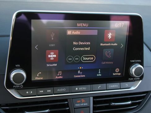 Certified 2025 Nissan Altima 2.5 S FWD image 18