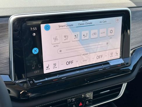 New 2026 Volkswagen Atlas SEL Premium R-Line image 24