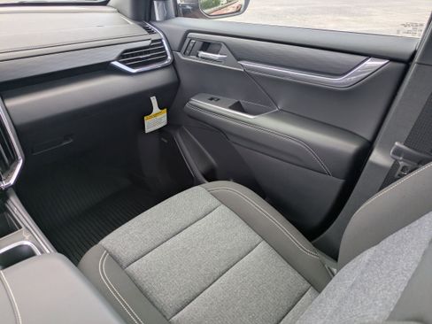 New 2026 GMC Acadia Elevation w/ LPO, Floor Liner Package FWD image 15