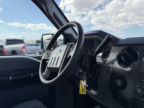 Used 2014 Ford F350 XL w/ Power Equipment Group AWD/4WD image 17