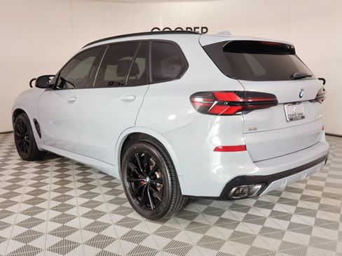 Used 2025 BMW X5 M60i AWD/4WD image 25