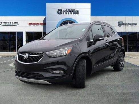 Used 2019 Buick Encore Sport Touring FWD image 11