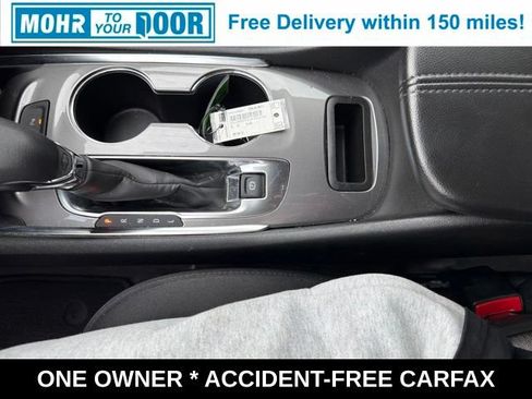 Used 2025 Chevrolet Malibu LT FWD image 24