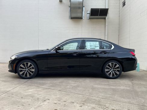 Used 2026 BMW 330i xDrive Sedan w/ Convenience Package image 5