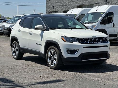 Used 2018 Jeep Compass Limited AWD/4WD image 1