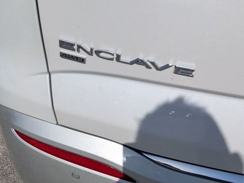 Used 2023 Buick Enclave Essence w/ Experience Buick Package AWD/4WD image 4