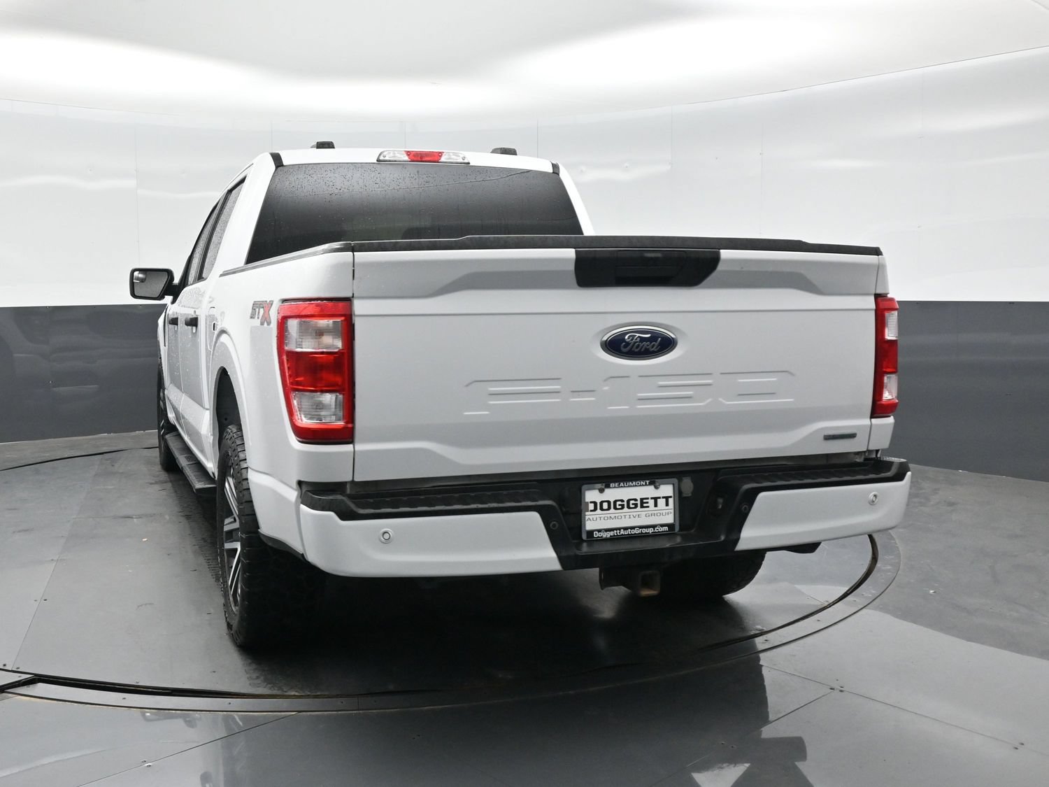 Used 2023 Ford F150 XL w/ STX Appearance Package RWD image 7