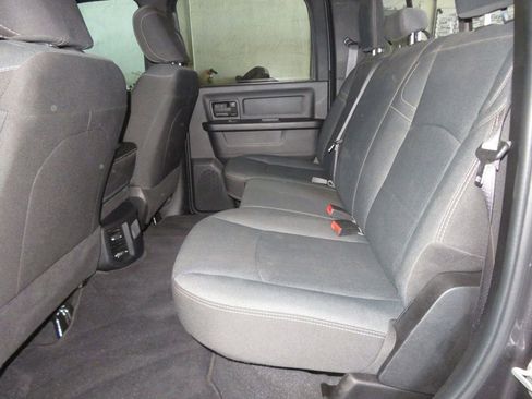 Used 2022 RAM 2500 Tradesman AWD/4WD image 25