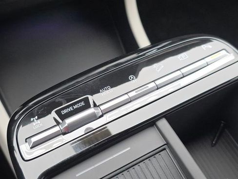 New 2026 Hyundai Tucson Limited image 35