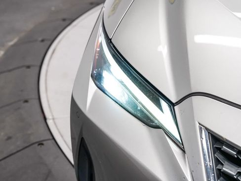 Used 2021 Lexus IS 300 w/ Comfort Package RWD image 7