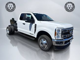 New 2026 Ford F350 XL w/ XL Chrome Package AWD/4WD video 3