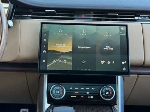 Used 2023 Land Rover Range Rover SE image 45