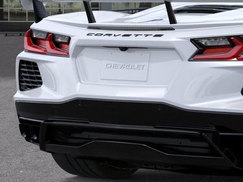 New 2027 Chevrolet Corvette Stingray Convertible w/ Z51 Performance Package RWD image 14