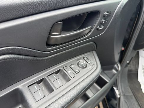 Used 2025 Honda Odyssey Sport-L image 20