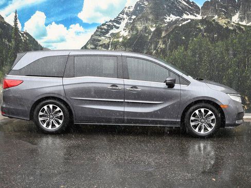 Used 2021 Honda Odyssey EX-L image 2