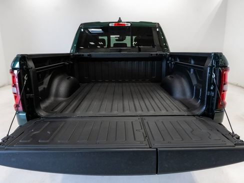 New 2026 RAM 1500 Laramie AWD/4WD image 31