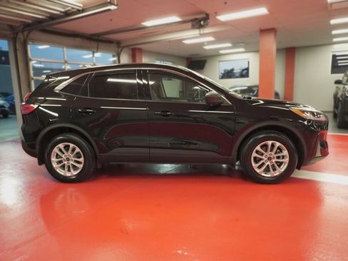 Used 2022 Ford Escape SE w/ Convenience Package image 7
