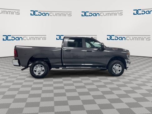 New 2026 RAM 2500 Tradesman AWD/4WD image 9