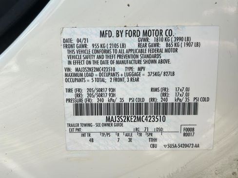 Used 2021 Ford EcoSport Titanium FWD image 30