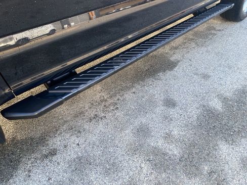 Used 2018 Ford F150 XLT w/ Equipment Group 302A Luxury image 5