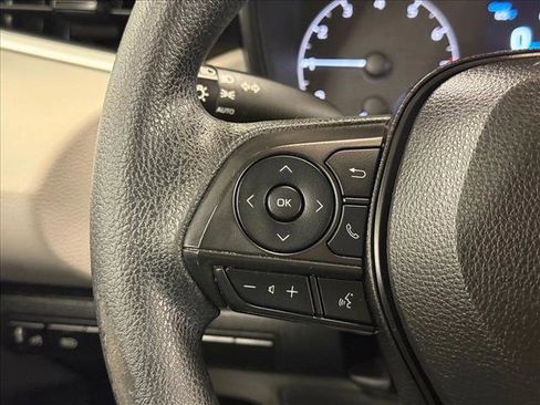 Used 2023 Toyota Corolla LE image 12