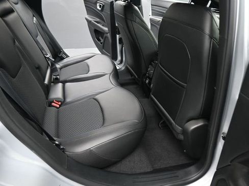 New 2026 Jeep Compass Latitude image 40