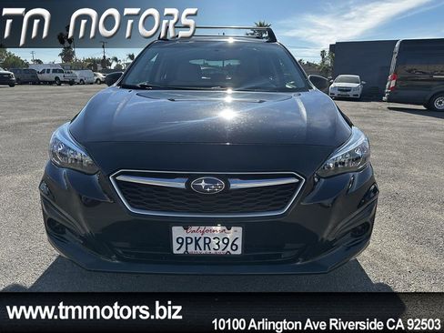 Used 2018 Subaru Impreza 2.0i image 2