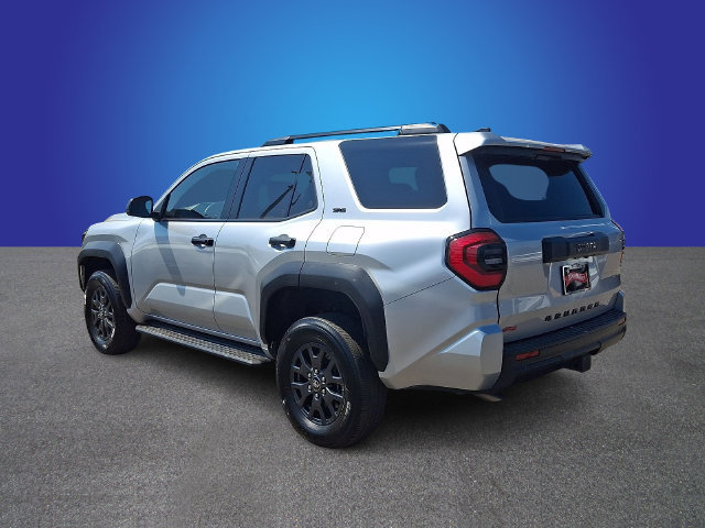 Used 2025 Toyota 4Runner SR5 AWD/4WD image 6