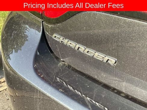 Used 2017 Dodge Charger SE w/ Popular Equipment Group RWD image 5