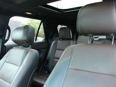 Used 2014 Ford Explorer Sport w/ Equipment Group 401A image 15