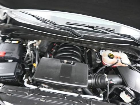 Used 2025 Chevrolet Tahoe LT AWD/4WD image 33