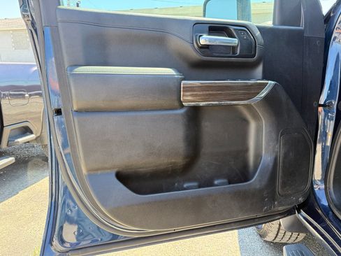 Used 2023 Chevrolet Silverado 2500 LT w/ Convenience Package AWD/4WD image 10