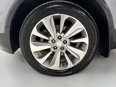 Used 2019 Buick Encore Preferred image 34