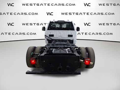 Used 2023 Ford F550 4x4 Regular Cab Super Duty image 7