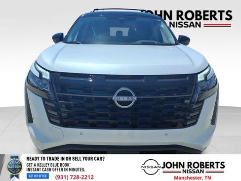 New 2026 Nissan Pathfinder Platinum AWD/4WD image 14