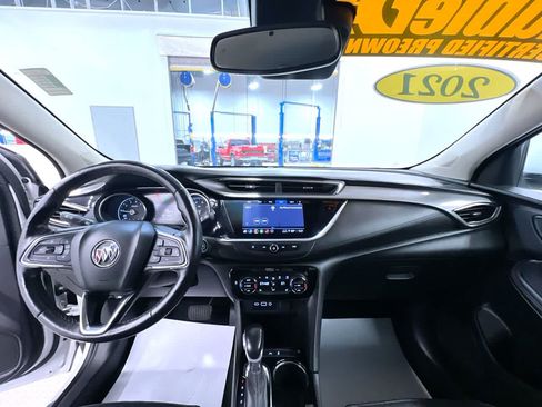 Used 2021 Buick Encore GX Essence FWD image 23