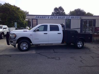 Used 2022 RAM 2500 Tradesman w/ Chrome Appearance Group