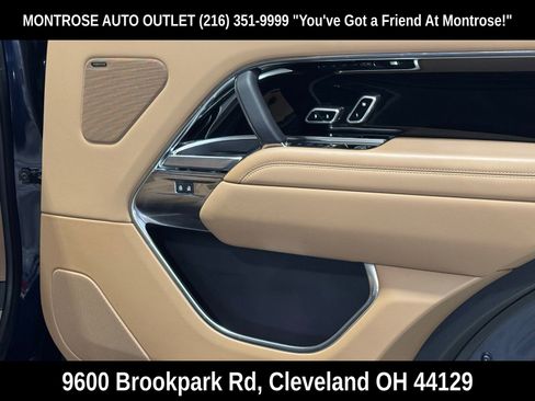 Used 2023 Land Rover Range Rover Long Wheelbase SE AWD/4WD image 46