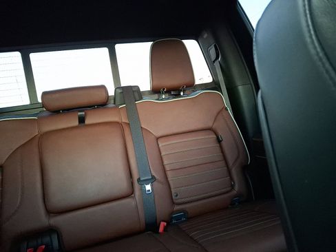 Used 2024 GMC Sierra 2500 Denali Ultimate w/ Snow Plow Prep/Camper Package image 20