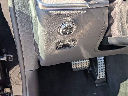 Used 2025 Mercedes-Benz GLC 63 AMG S image 15