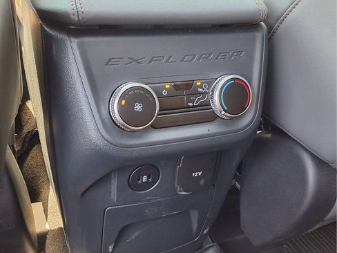 New 2026 Ford Explorer Active w/ Active Comfort Package AWD/4WD image 21