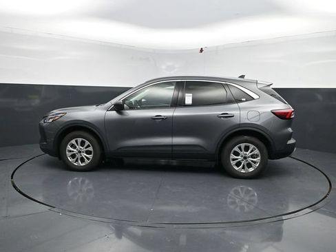 Used 2024 Ford Escape Active AWD/4WD image 5