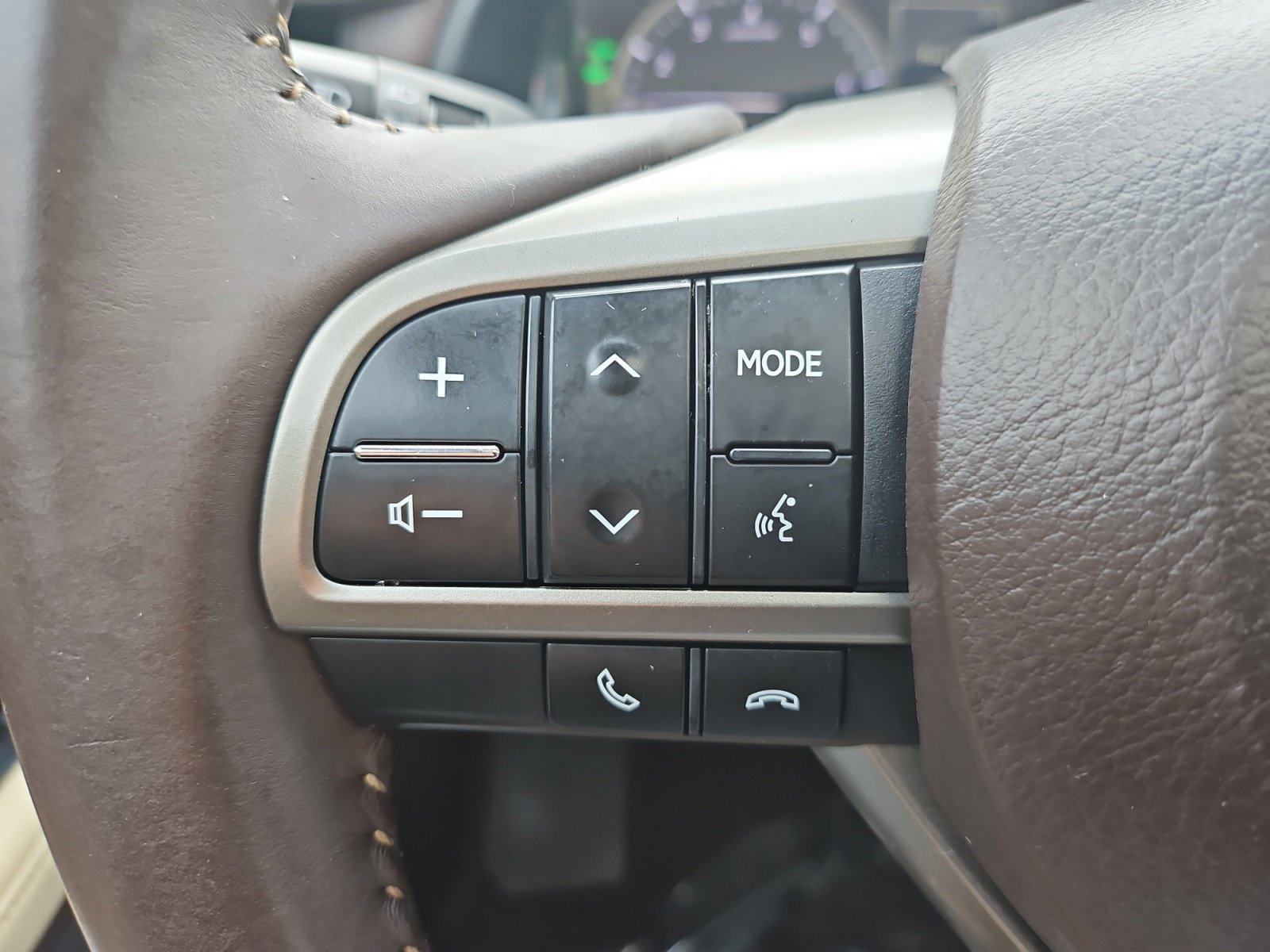 Used 2016 Lexus RX 350 FWD w/ Premium Package image 29