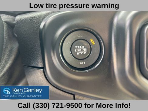 Used 2019 Jeep Wrangler Sport AWD/4WD image 37