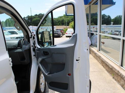 Used 2017 Ford Transit 150 130 Low Roof image 19