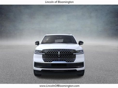 New 2026 Lincoln Navigator Reserve AWD/4WD image 6