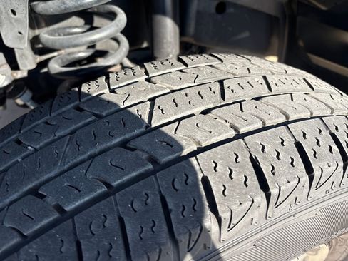 Used 2024 RAM 3500 Tradesman w/ Chrome Appearance Group image 32