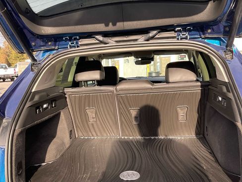 Used 2023 Buick Envision Essence image 47