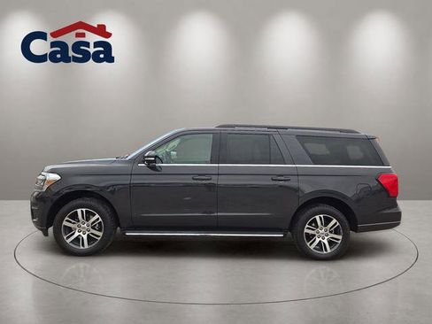 Used 2023 Ford Expedition Max XLT RWD image 3