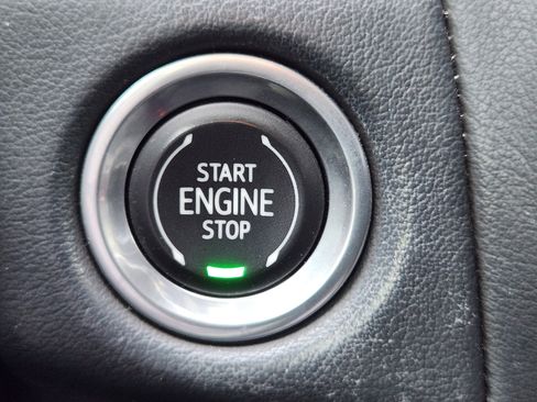 Certified 2021 Chevrolet Tahoe Z71 w/ Rear Media and Nav Package image 19